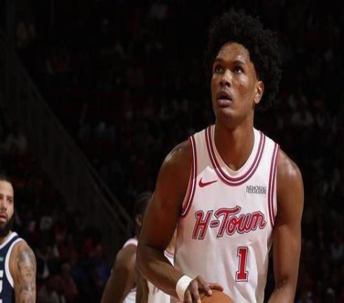 阿門21+8+9弗拉格34+12火箭戰(zhàn)勝獨(dú)行俠喜迎連勝