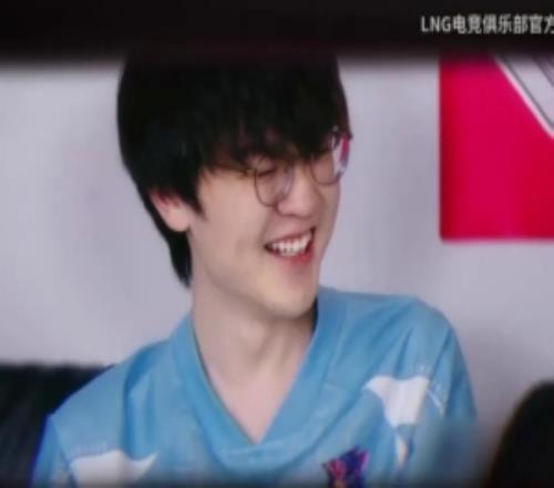 LNG發布Weiwei離隊紀錄片：願前方征途順利峽穀風永遠作你的戰歌