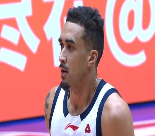 广东13分惨败宁波!徐杰伤退,胡明轩9中2,奎因24+8,萨姆纳24+7