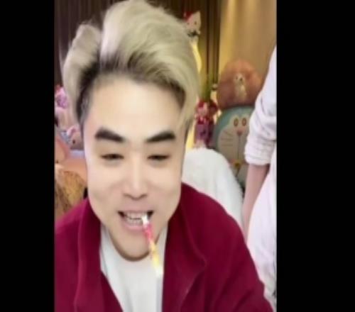 朱开：Kanavi说要整顿HLE纪律真的假的今天Kanavi肯定是送