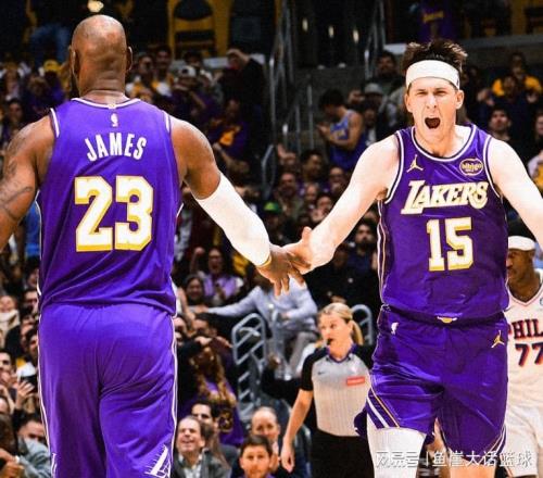 湖人赢球后暴露隐患,詹姆斯创纪录!里夫斯摊牌,一人成无名功臣