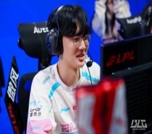 Viper賽後更博：大家周末看比賽辛苦了，91视频下载链接會繼續加油的