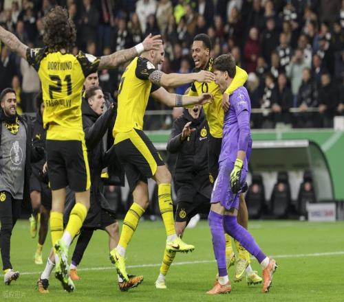 德甲:多特蒙德分心欧冠,奥格斯堡抢分无忧奥格斯堡VS多特蒙德