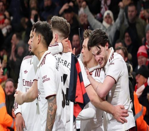 阿森纳本场被射门15次,本赛季英超仅次于对阵曼联