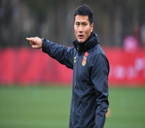 土主洋辅!中超2大名宿将加入国足,获足协认可,再次协助邵佳一