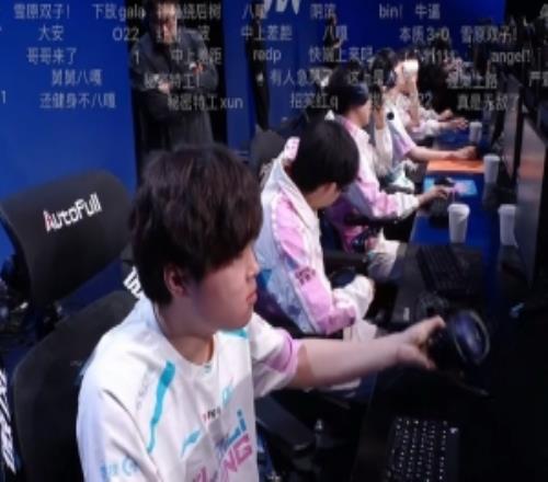 管泽元：几擒了......Xu神这把塞恩没混住鳄鱼真难受了