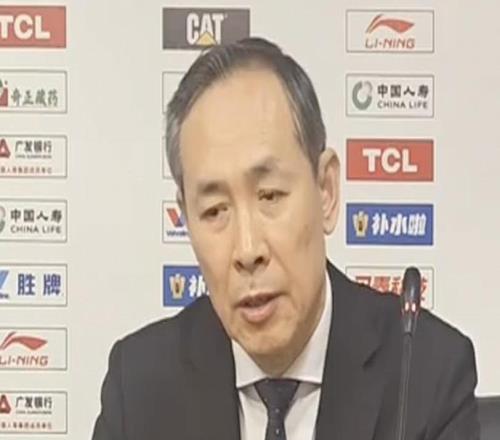 许利民谈最后一攻:布置的是赵睿突上线,球本不该在周琦手里