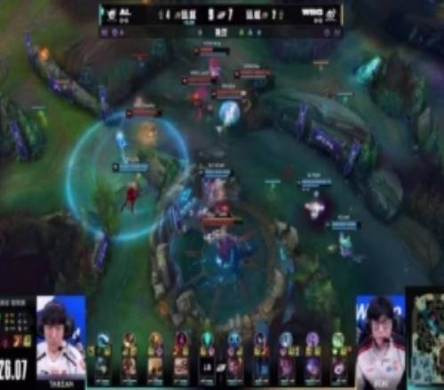 媒体人：WBG这阵容一群人躲AD身后玩赵大哥还是没护住大家