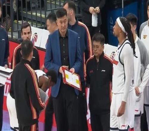 上海反超广厦升至第1,广东3连败第3,山东守住前4,辽宁跌出前10