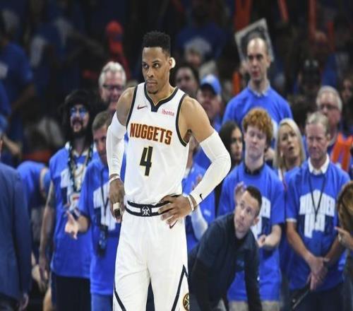 阿里納斯：威少在雷霆曾像上帝一樣若不能體面告別NBA未免太唏噓