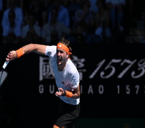 又进赛会四强，兹维一大师赛纪录已比肩史上五球王！