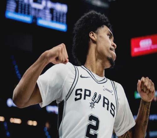 太离谱了!这么下去,文班亚马要拿MVP了!