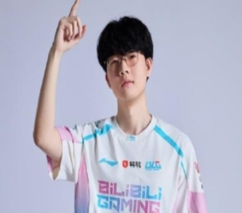 炫神锐评Viper：鸡蛋要是阿娜7件带露露a人不掉血要被笑成什么样