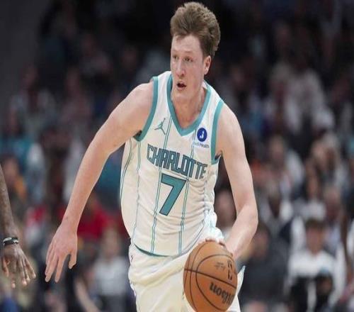 NBA新星化身“零食刺客”黃蜂新秀推聯名款餅幹，上線即秒光