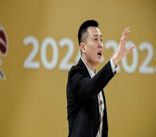 CBA豪门祭出大手笔,又搞定2强援,组豪华阵容:新赛季志在夺冠