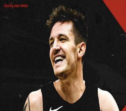 一夜3大消息！3換1交易達成，哈登小卡落選全明星，勇士新決定