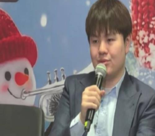 zoom谈教练语音:他对整局影响没有太大很多决策还是选手临场做