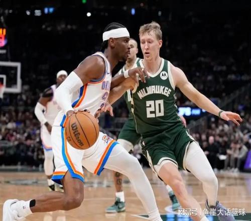 NBA最新排名!尼克斯狂胜54分创纪录,卫冕冠军大胜,快船收大礼