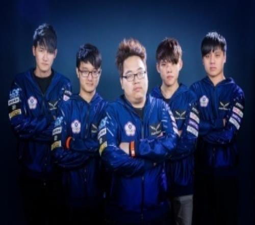 还是不行啊！CFO止步八强10年前同赛区队伍同样八强不敌韩国队