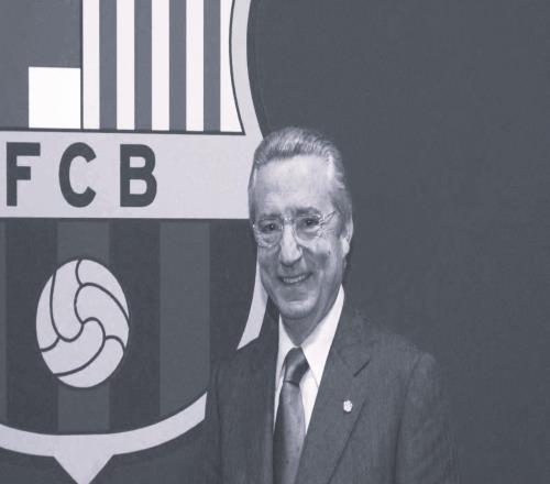 哀悼,巴萨前主席恩里克雷纳离世,享年85岁