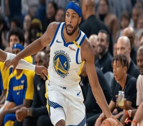 打疯了!勇士穆迪单节21+7三分连创纪录比肩库里克莱队史第3人