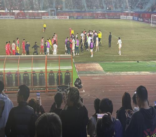 参与冲突染红,亚足联官方:曹永竞禁赛4场,罚款1500美元