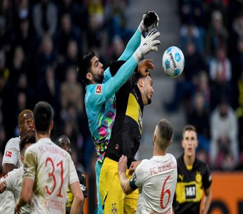 今晚能否復(fù)仇多特上賽季被奧格斯堡主客場(chǎng)雙殺