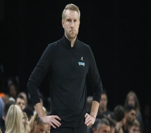 由于球队伤病情况,灰熊队与前湖人中锋签下第二份10天短合同