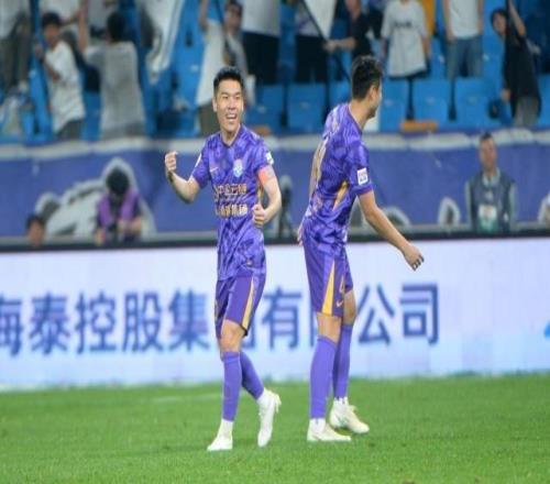 【中超】巴頓傷退王秋明補(bǔ)射津門虎1比0河南