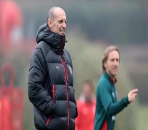 回應(yīng)有關(guān)自己未來的猜測，囧叔：合同到27年，我在米蘭很開心