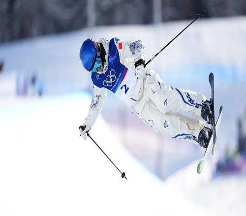 第五金來了！祝賀穀愛淩