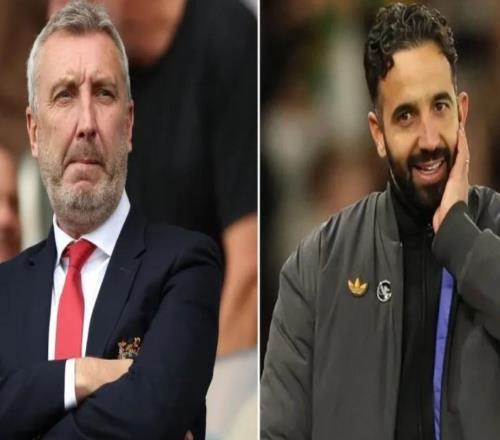 記者：如果阿莫林和高層矛盾激化，CEO貝拉達會保威爾科克斯