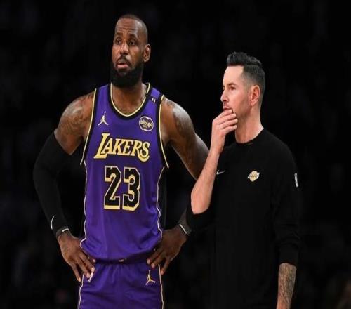 湖人中锋预见雷迪克成为主帅“现役湖人斯马特最可能当教练”