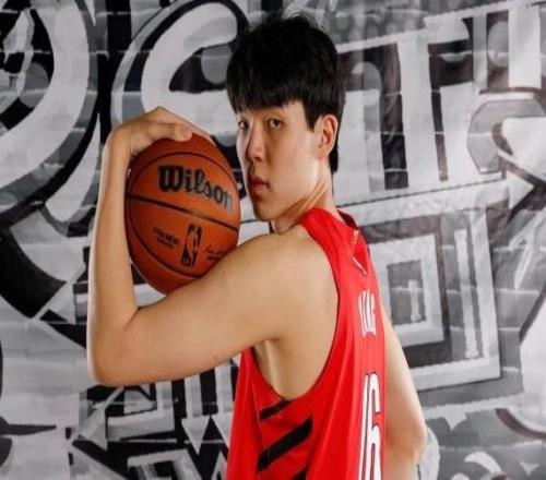 楊瀚森NBA首秀交鋒森林狼3月17日或迎來中國德比