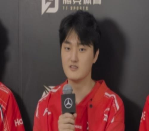 還想有下次Scout表示下次直接拆掉不虐了Peyz：那波神志不清了
