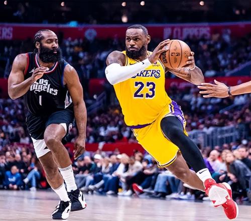 1年5413萬！NBA超巨高薪低能，成球隊(duì)最大負(fù)擔(dān)，其實(shí)你才最該離開