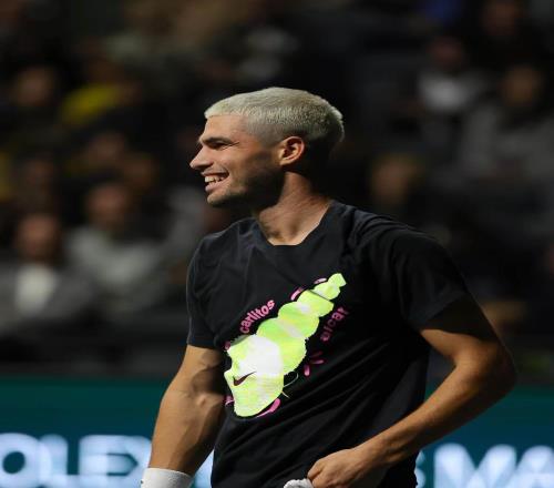 年度十大疯狂瞬间上:阿卡费雷罗分手,兹维发表阴谋论!