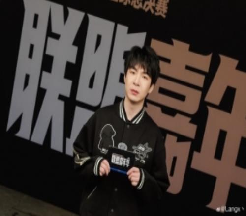 Langx分享英雄联盟嘉年华表演赛照片: