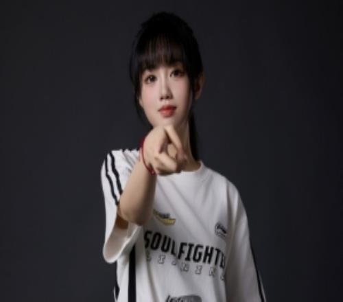 十月發布電話錄音和長文開爆王淞王淞在錄音中狂噴十月“菜逼”