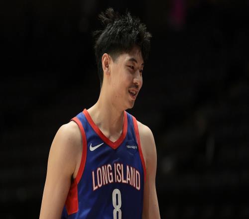 崔永熙：最焦慮的時候是康複8個月被NBA球隊要求打5V5決定雙向