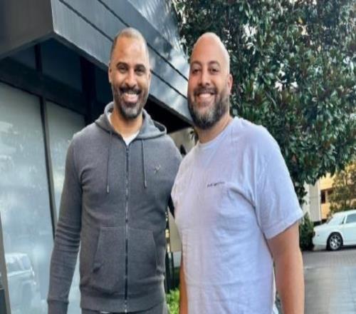 2换1科比怀特接近火箭队,32岁老将+选秀权变筹码,斯通很精明