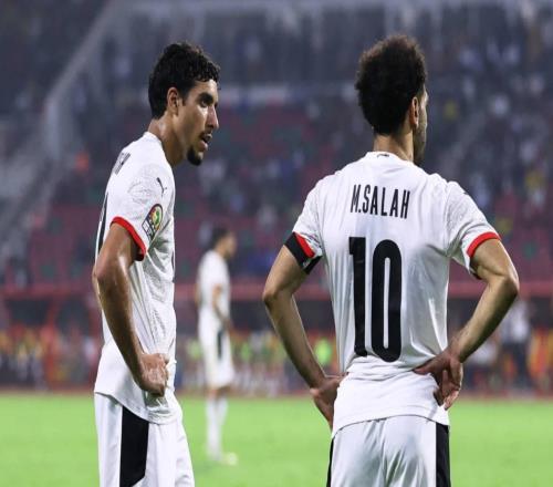 马尔穆什:曼城上赛季有起伏很正常我和萨拉赫经常开玩笑