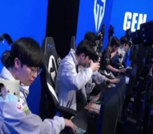 Ning：一場BO3打了55分鐘被虐暈了，Chovy超越Faker只是時間問題
