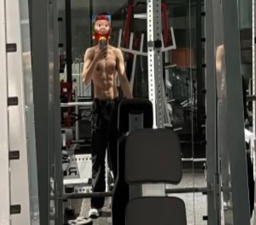 Jiejie評論GALA健身照：私底下給兄弟看看得了，怎麽發出去了