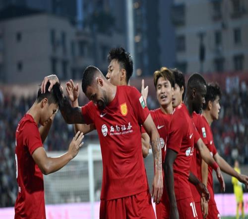 21！中超夺冠热门诞生：升班马奇迹登上榜首，5轮不败狂揽11分