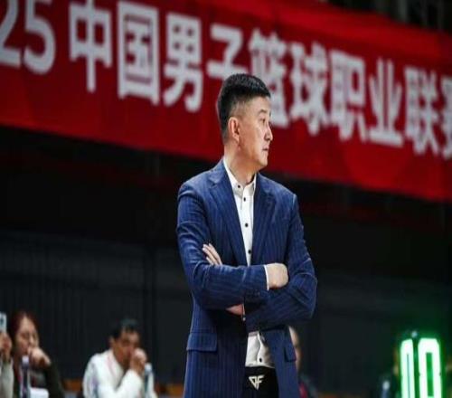 正式官宣!CBA争议外援加盟广东宏远,携手徐杰,冲击总冠军