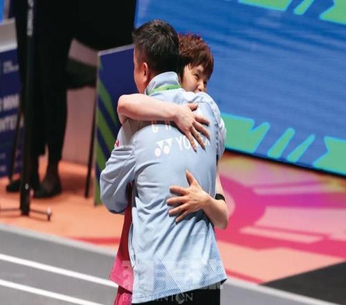 封面来了！王祉怡：跨越山海再向彼岸