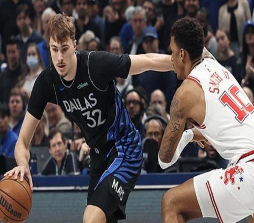 申京重伤离场!火箭爆冷惜败,杜兰特34+7!这一战看穿了4个事实