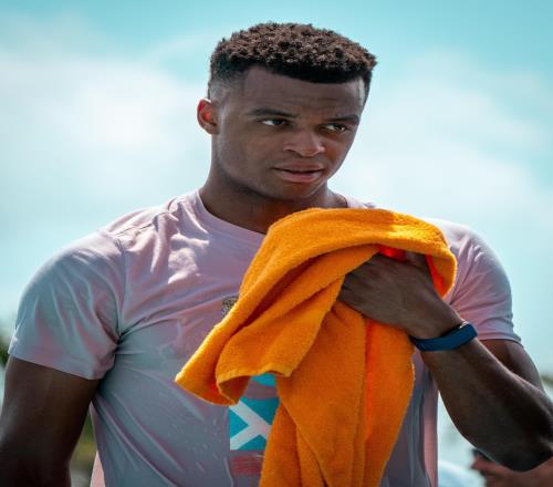 又一个费塞特！佩里卡德曝罗伊格中途跑路