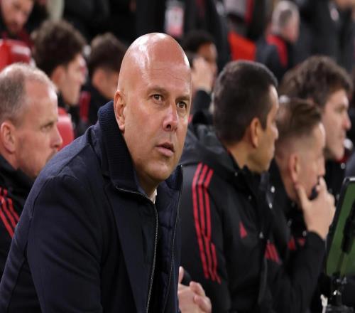 斯洛特执教利物浦联赛突破100分仅用48场,追平队史纪录